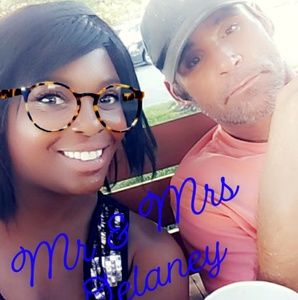 Meet your Posher, Leah